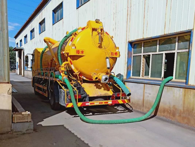 广丰清理化粪池